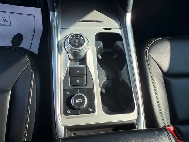 Used 2024 Ford Explorer XLT w/ Equipment Group 202A AWD/4WD image 24