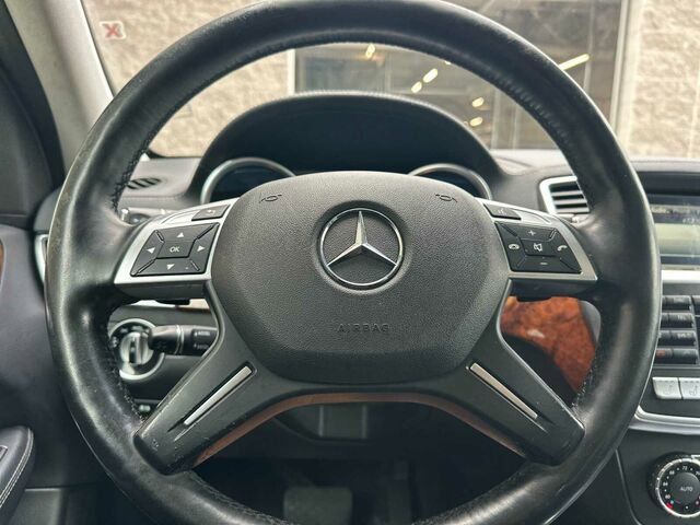 Used 2015 Mercedes-Benz GL 320 BlueTEC 4MATIC image 29