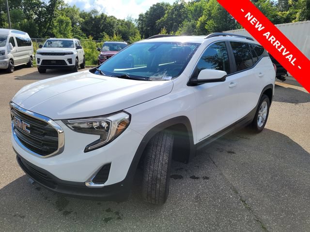 Used 2021 GMC Terrain SLE w/ Driver Convenience Package AWD/4WD image 7