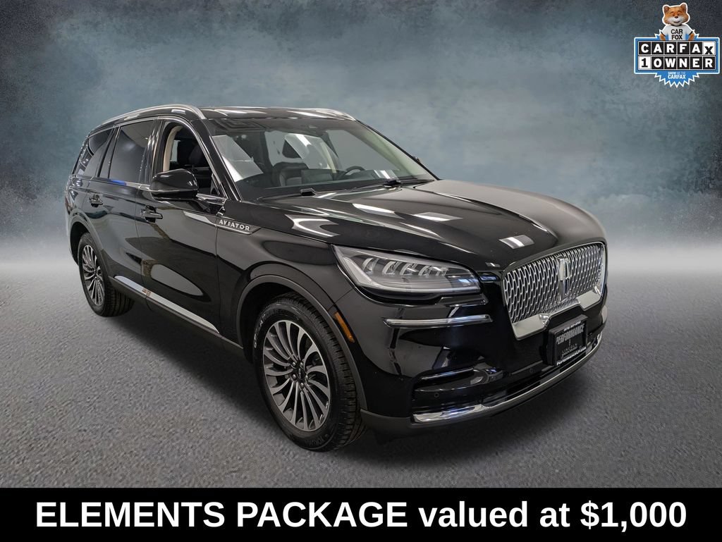 Used 2022 Lincoln Aviator AWD w/ Premium Package image 3