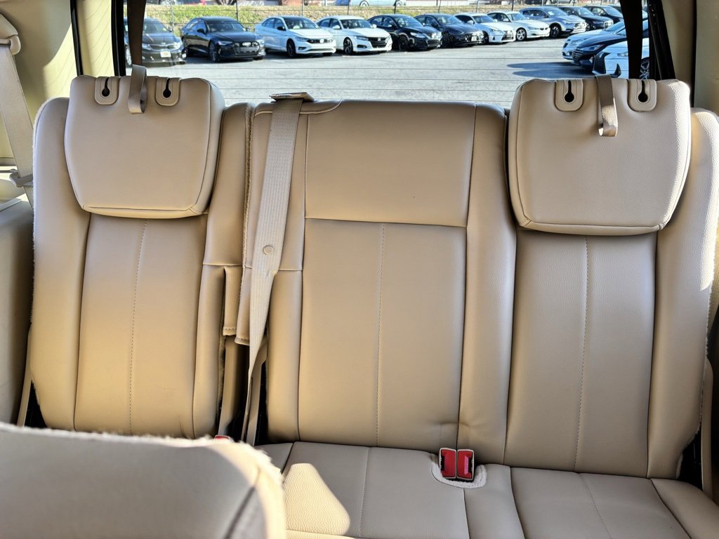 Used 2016 Ford Expedition Limited w/ Equipment Group 301A image 17