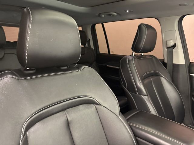 Used 2022 Jeep Grand Cherokee L Limited image 26