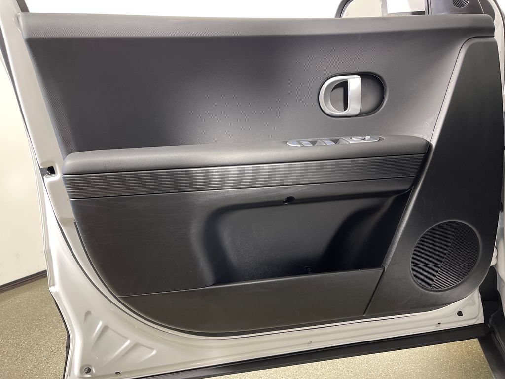 Certified 2024 Hyundai Ioniq 5 SEL RWD image 19