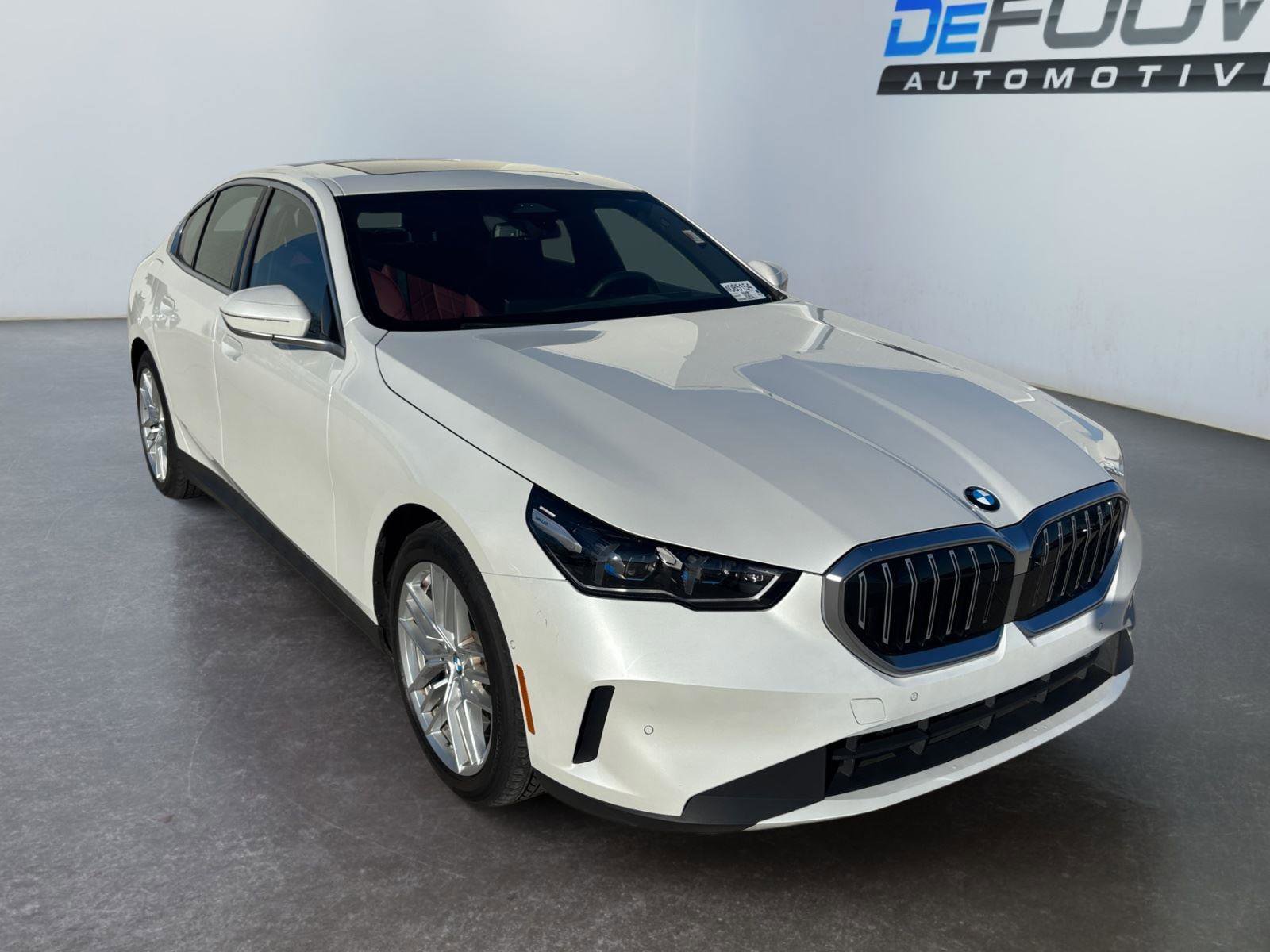 Certified 2025 BMW 540i xDrive w/ Premium Package image 11