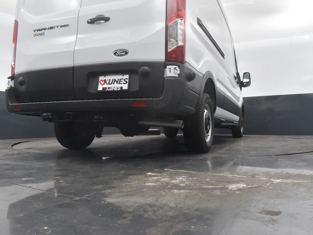 New 2026 Ford Transit 250 148 Medium Roof image 27