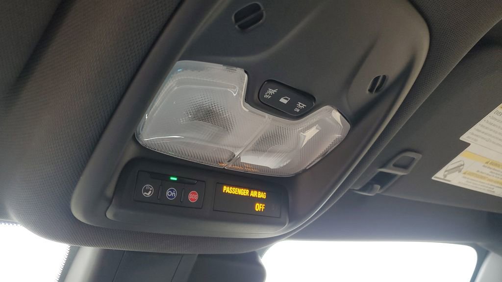 Used 2021 Chevrolet TrailBlazer RS w/ Convenience Package image 22