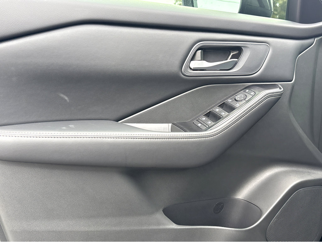 New 2026 Nissan Rogue SV image 20