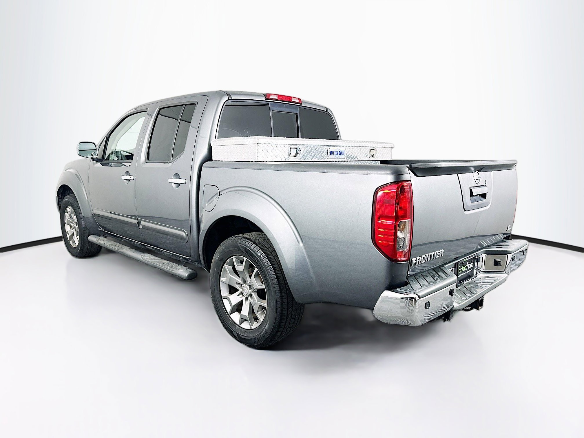 Used 2019 Nissan Frontier SL image 5