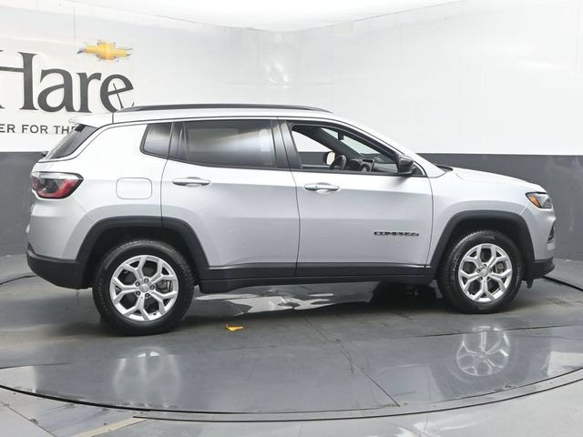 Used 2024 Jeep Compass Latitude AWD/4WD image 41
