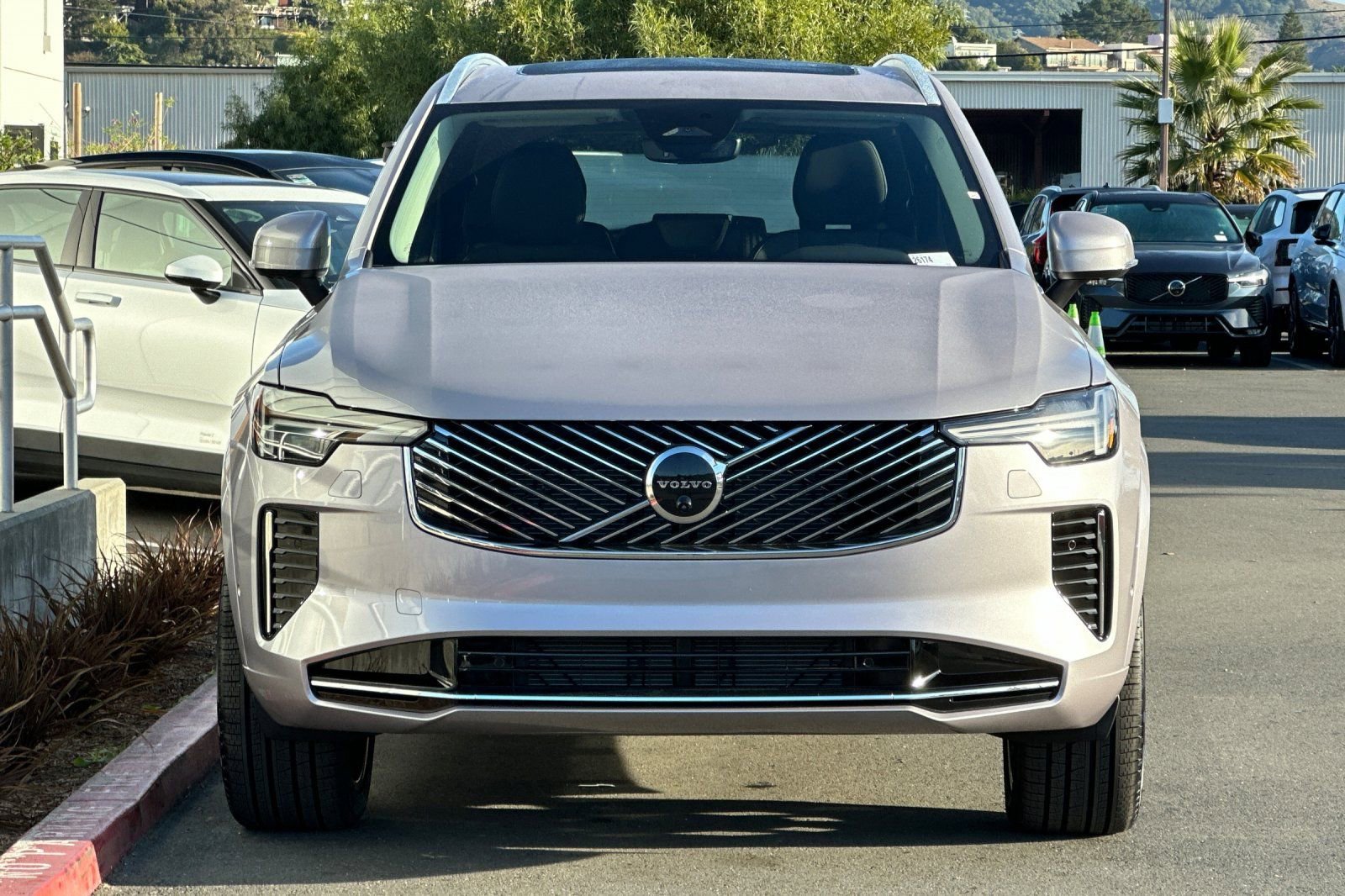 New 2026 Volvo XC90 B6 Plus w/ Protection Package image 10