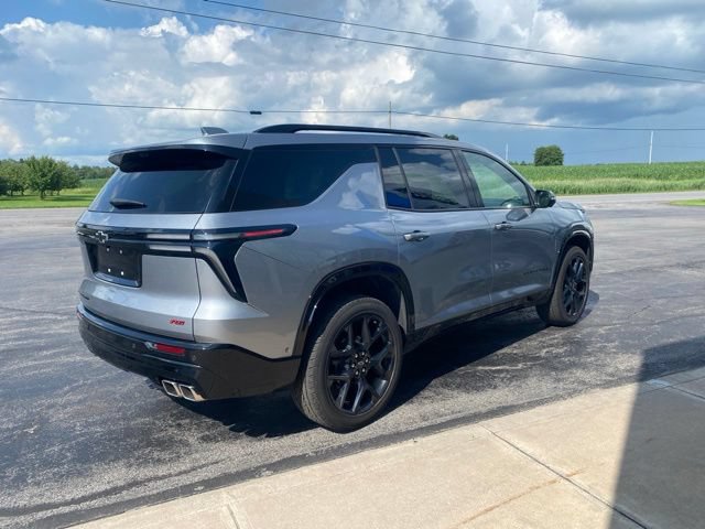 Used 2026 Chevrolet Traverse RS AWD/4WD image 4