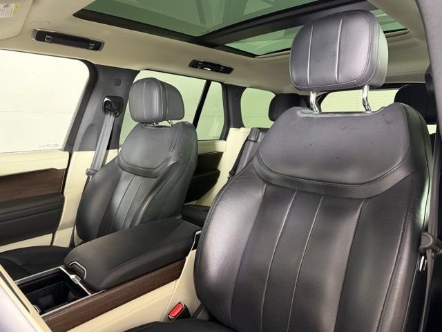 Used 2023 Land Rover Range Rover SE AWD/4WD image 15