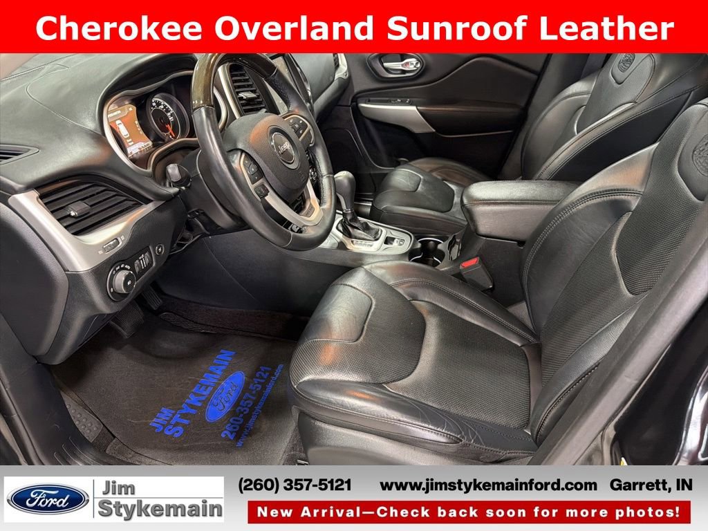 Used 2016 Jeep Cherokee Overland AWD/4WD image 15