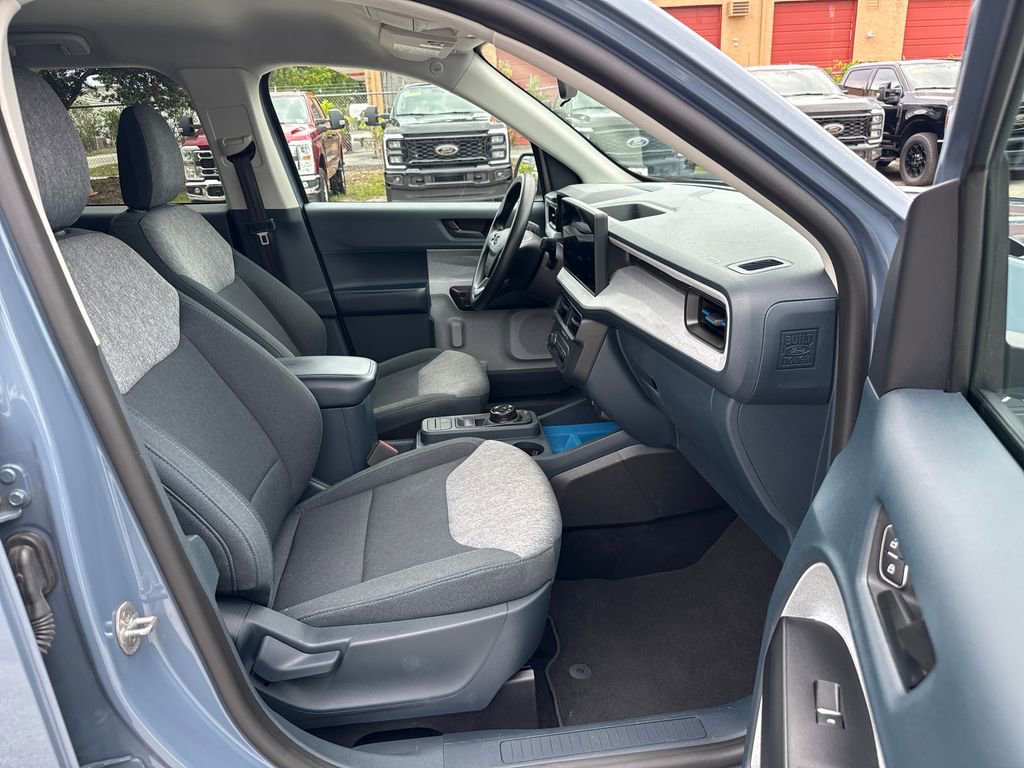 Used 2025 Ford Maverick XLT FWD image 23