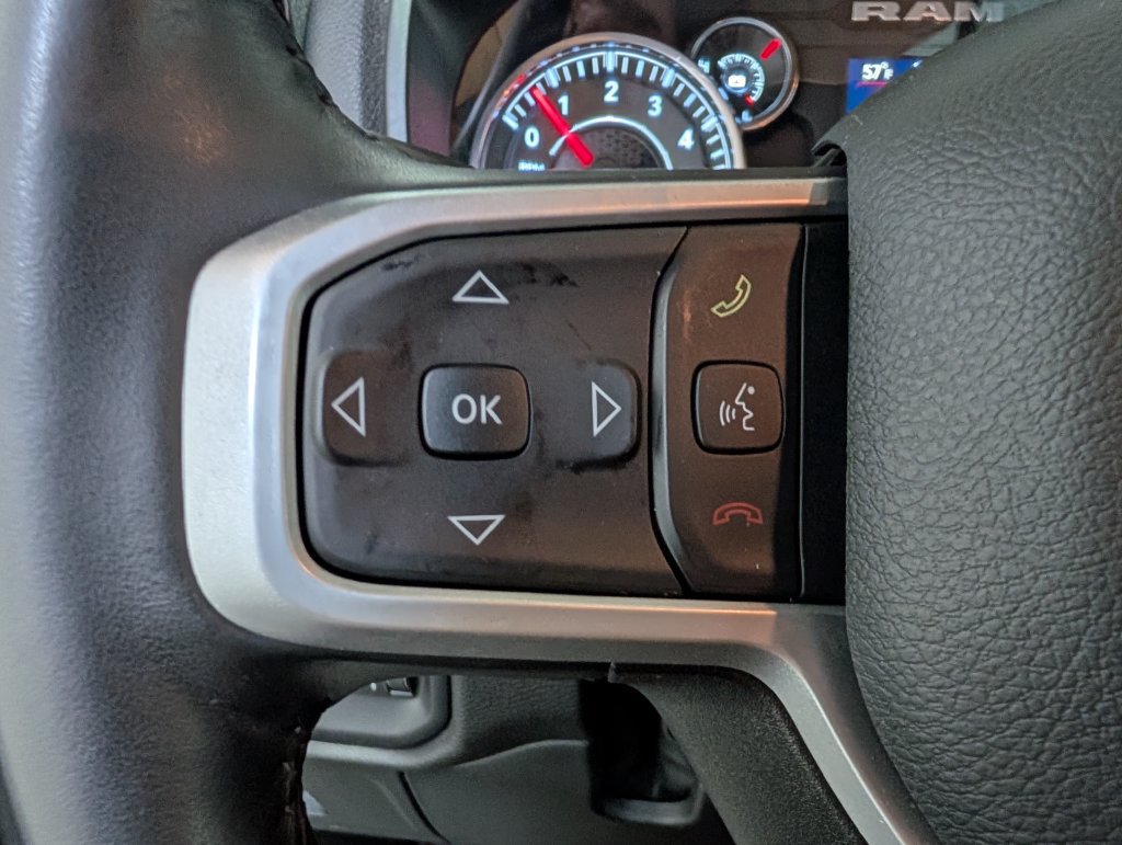 Used 2023 RAM 1500 Big Horn AWD/4WD image 18
