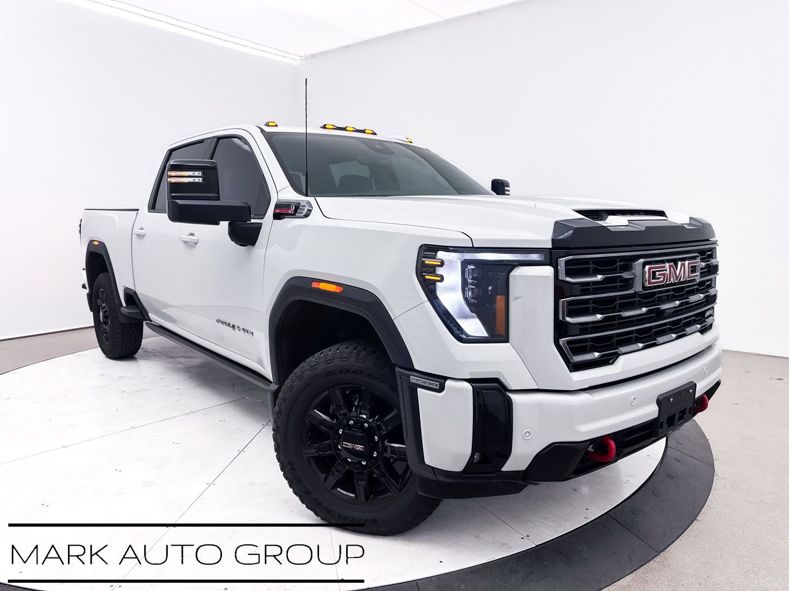 Used 2025 GMC Sierra 2500 AT4 w/ AT4 Premium Plus Package