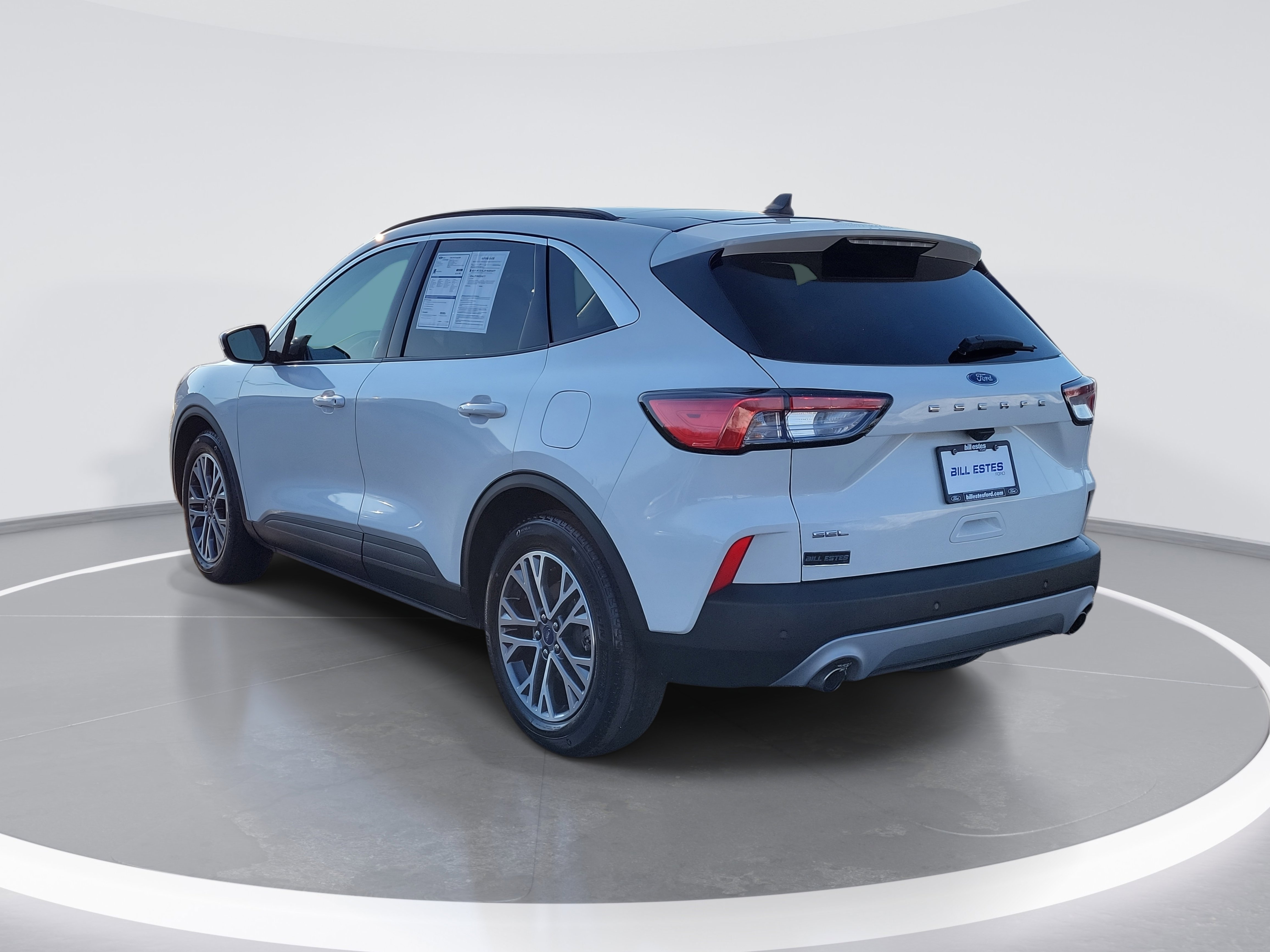 Certified 2022 Ford Escape SEL w/ Technology Package image 4