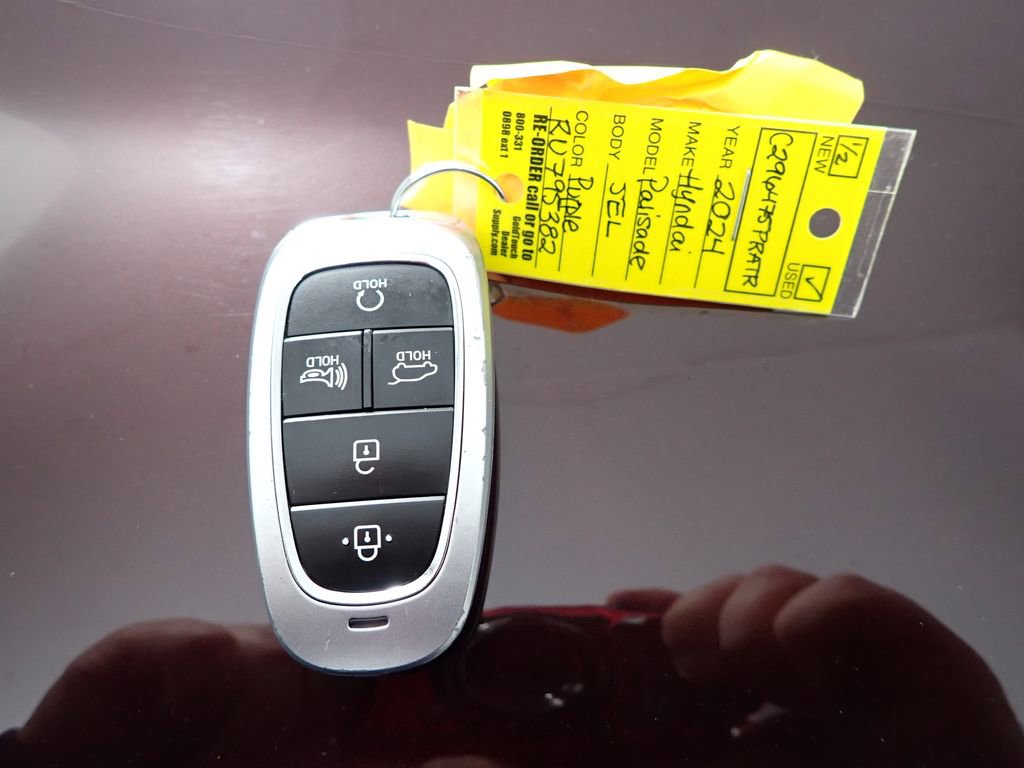 Used 2024 Hyundai Palisade SEL image 42