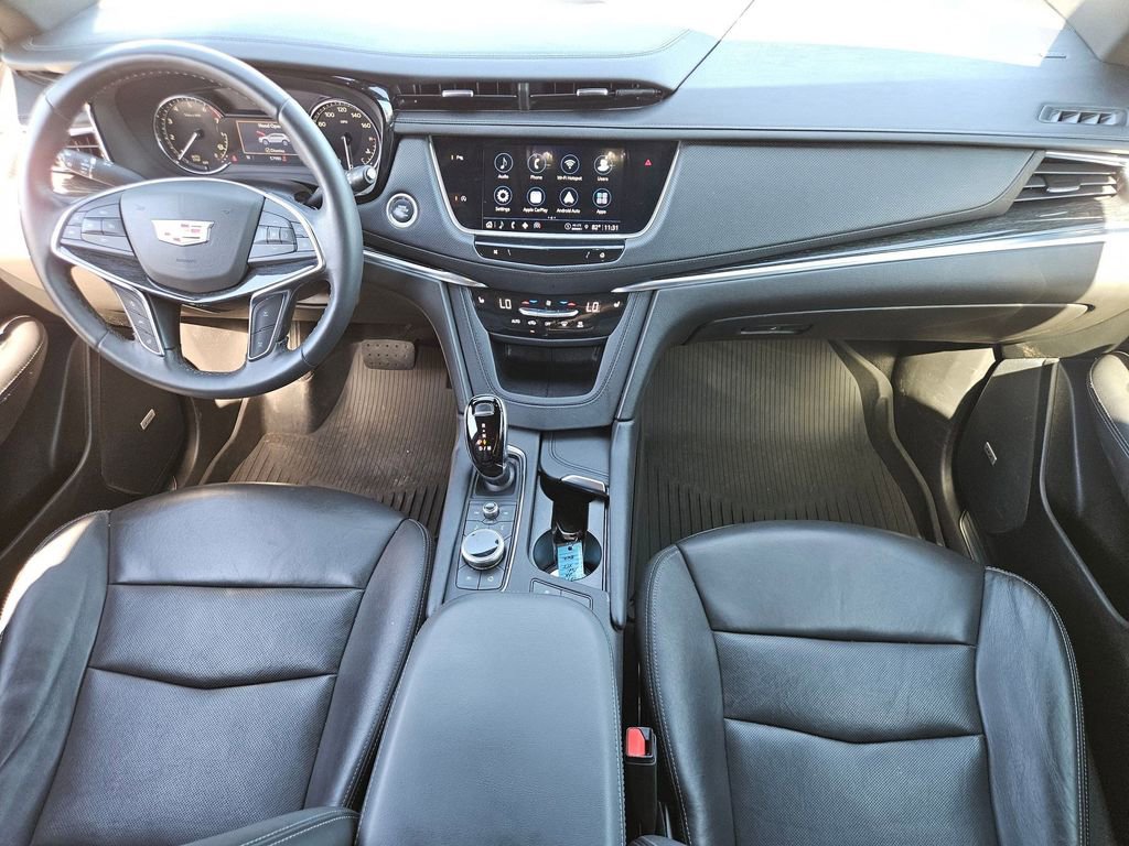 Used 2022 Cadillac XT5 Premium Luxury w/ LPO, Floor Liner Package FWD image 19