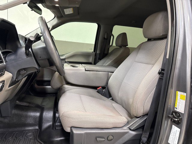 Used 2022 Ford F350 XLT w/ XLT Premium Package image 14