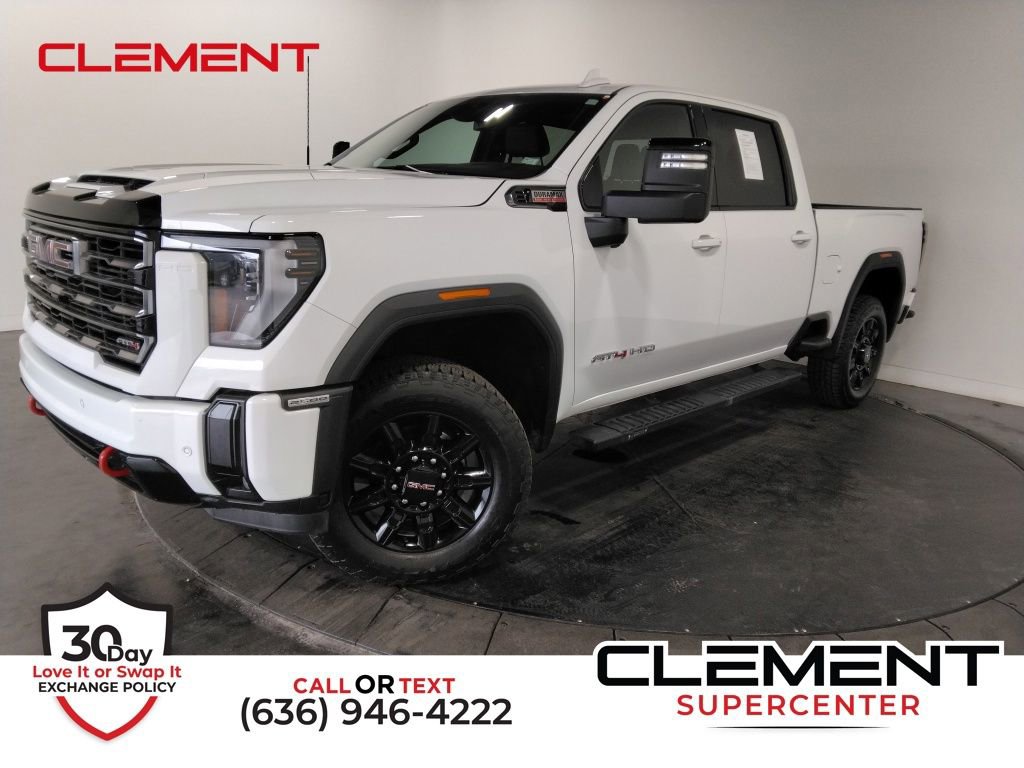 Used 2025 GMC Sierra 2500 AT4 image 1