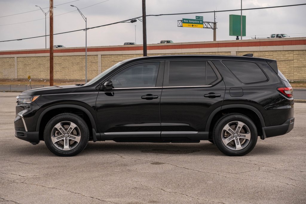 Used 2023 Honda Pilot EX-L image 4