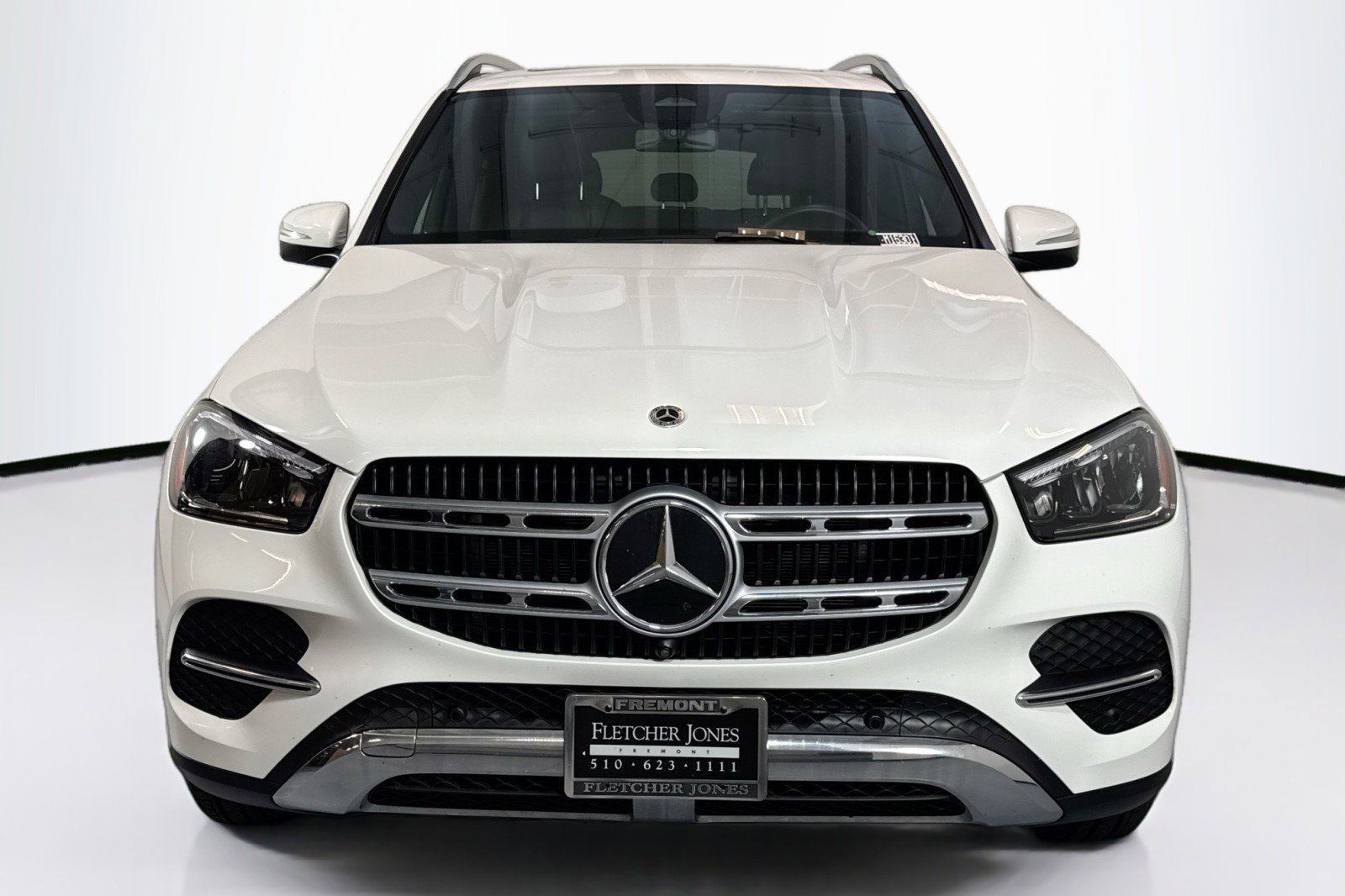 Used 2024 Mercedes-Benz GLE 450e 4MATIC image 2