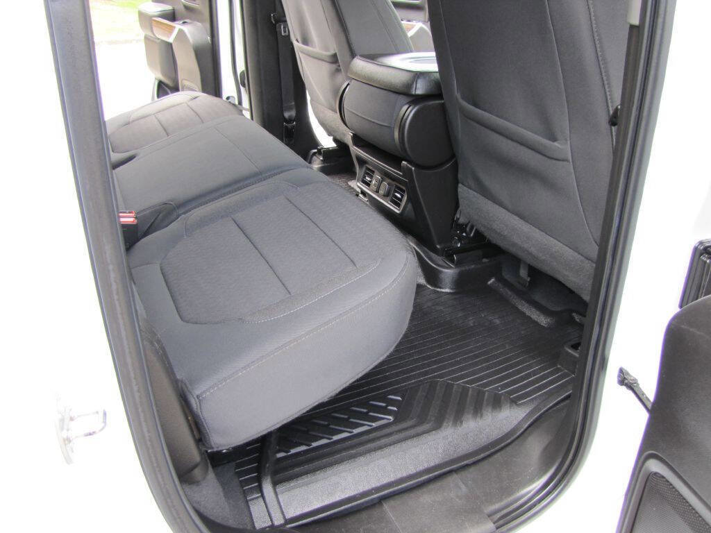 Used 2020 GMC Sierra 1500 Elevation w/ Elevation Value Package image 20