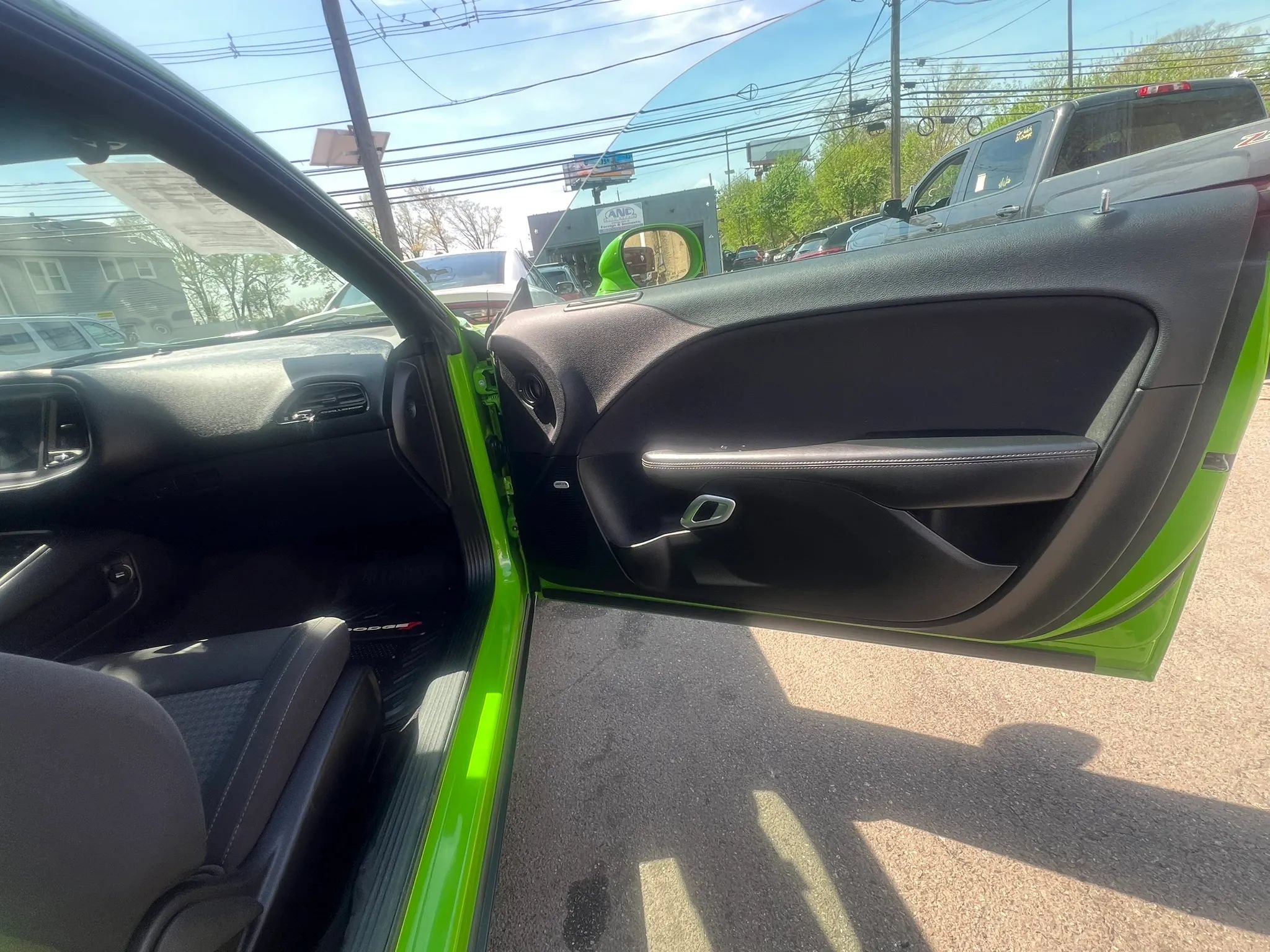 Used 2017 Dodge Challenger SXT w/ Super Sport Group (SS/T) RWD image 29
