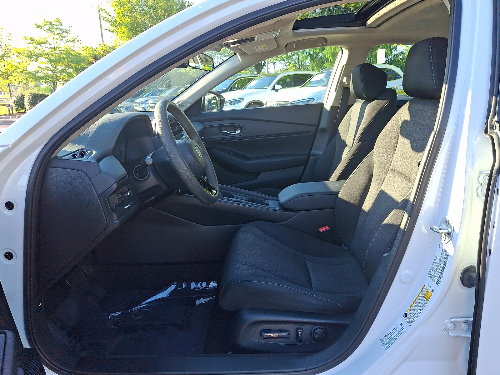 Used 2024 Honda Accord EX image 13