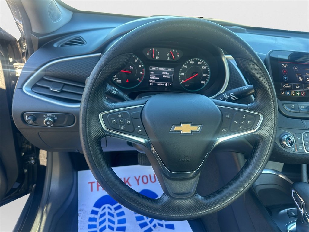 Used 2024 Chevrolet Malibu LT image 17
