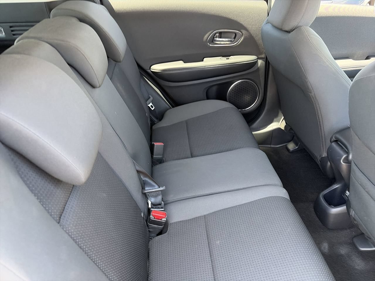 Used 2020 Honda HR-V EX image 12
