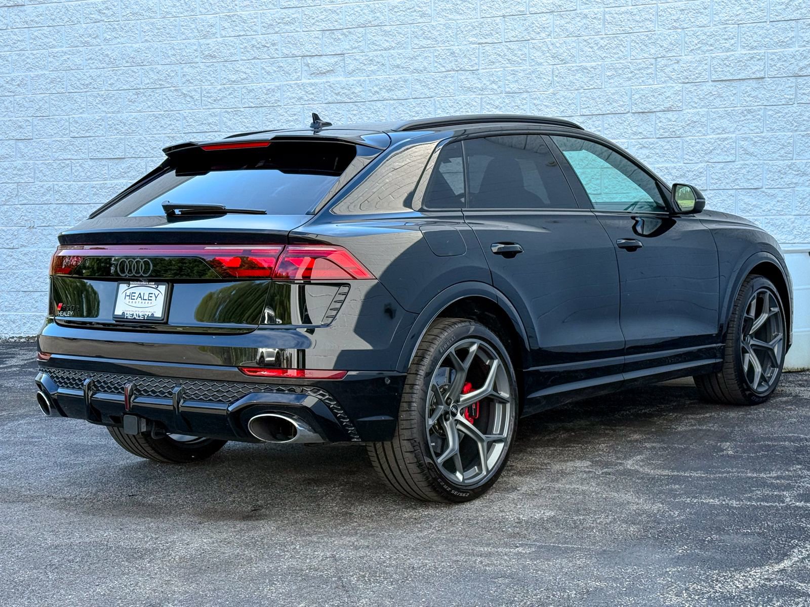Used 2025 Audi RS Q8 performance AWD/4WD image 8