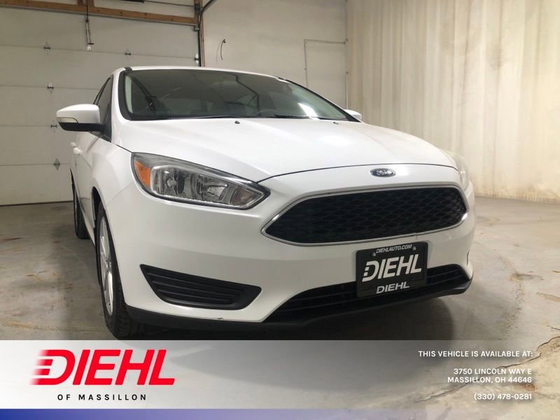 Used 2016 Ford Focus SE w/ SE Power Seat Package image 1