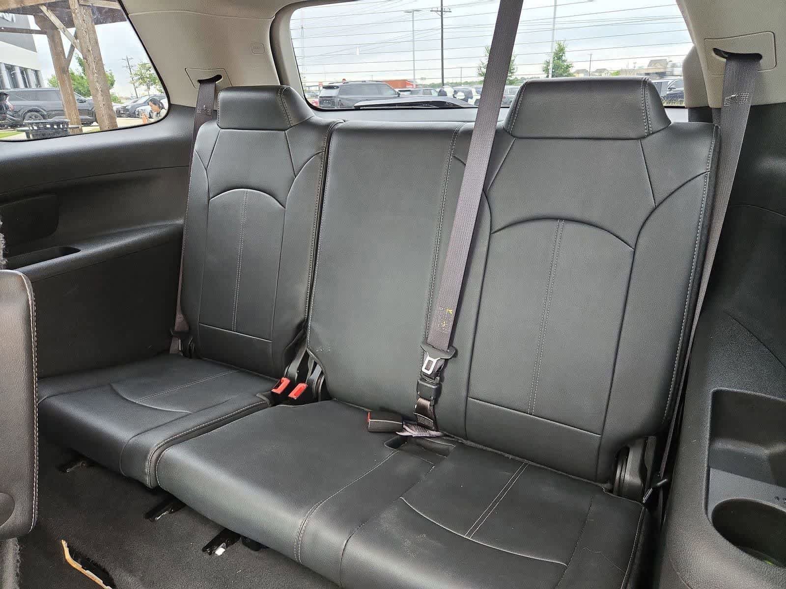 Used 2015 GMC Acadia SLT w/ Open Road Package FWD image 37