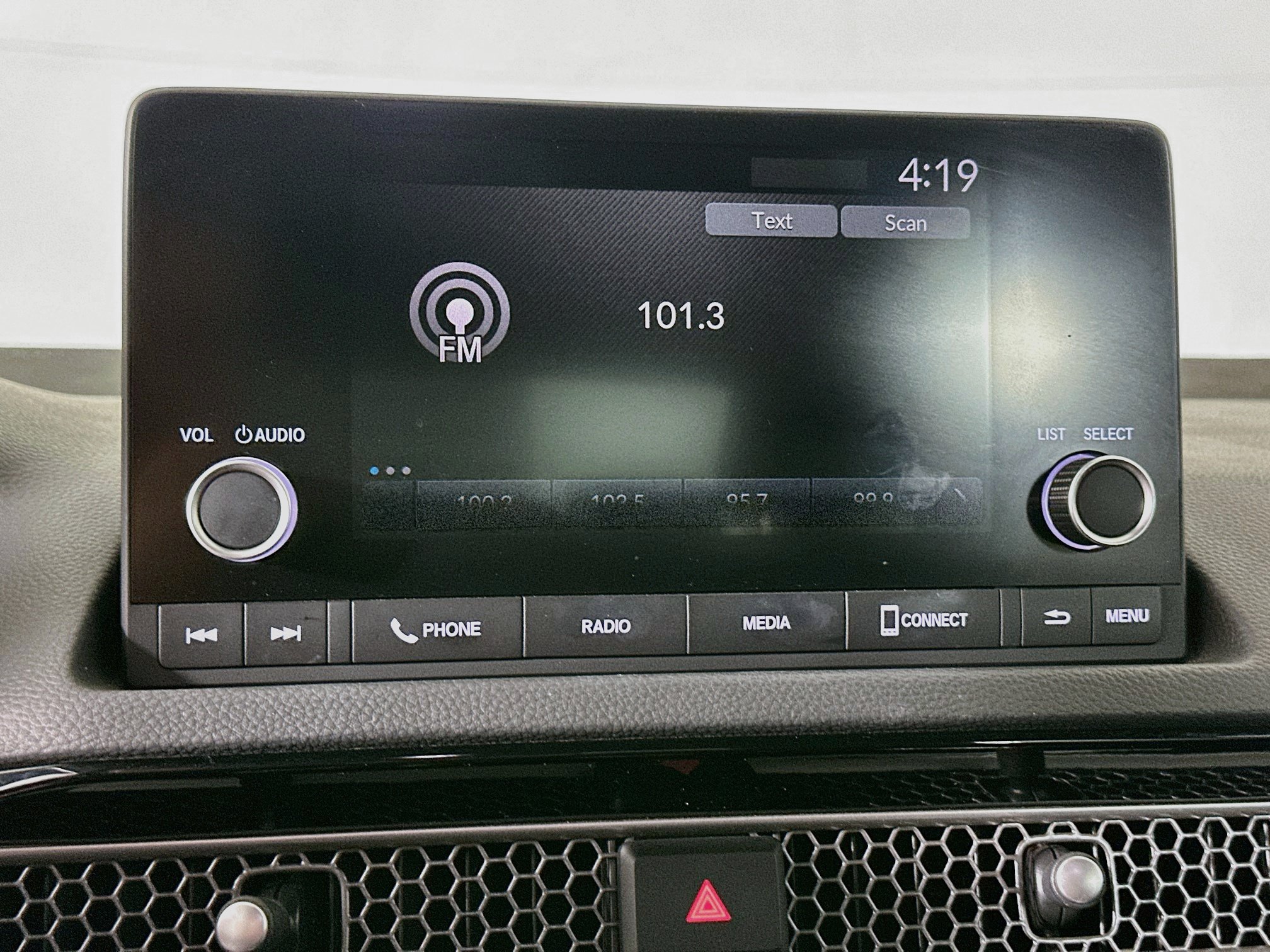 Used 2023 Honda Civic Sport image 19