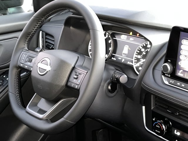 New 2026 Nissan Rogue SV w/ Cold Weather Package AWD/4WD image 8