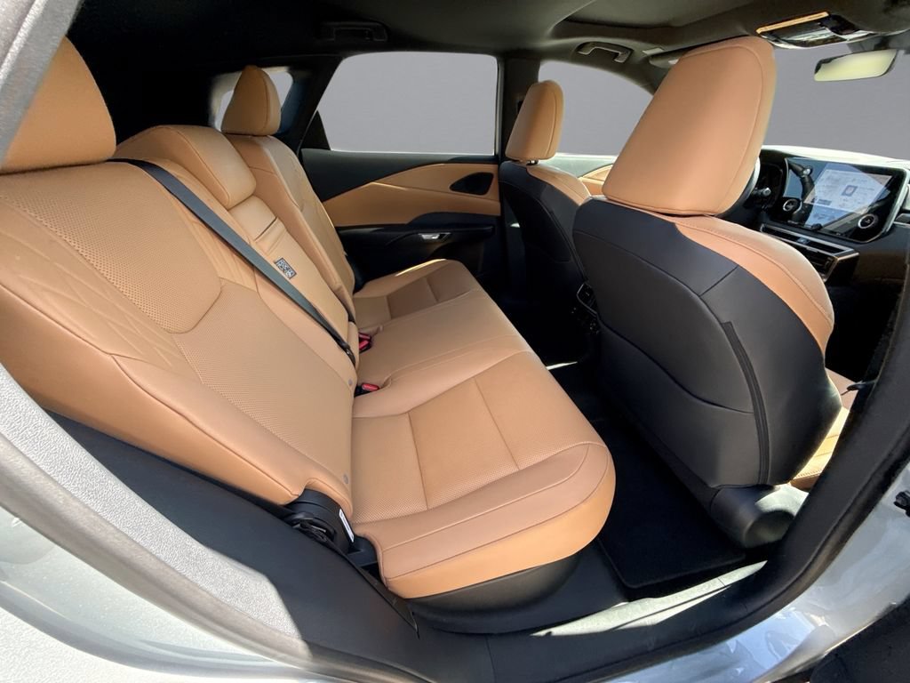 Used 2026 Lexus RX 350 FWD image 17