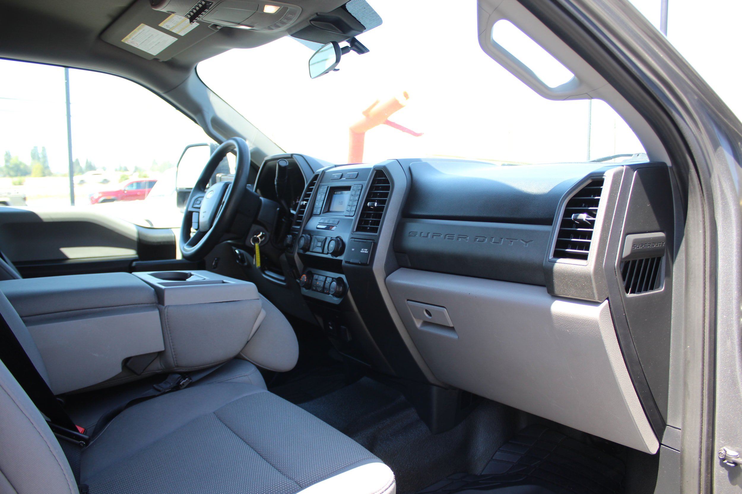 Used 2021 Ford F350 XL w/ Power Equipment Group AWD/4WD image 32