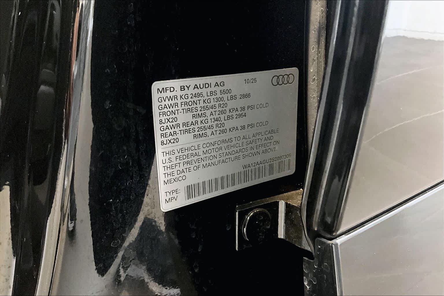 Used 2025 Audi Q5 Premium Plus AWD/4WD image 34