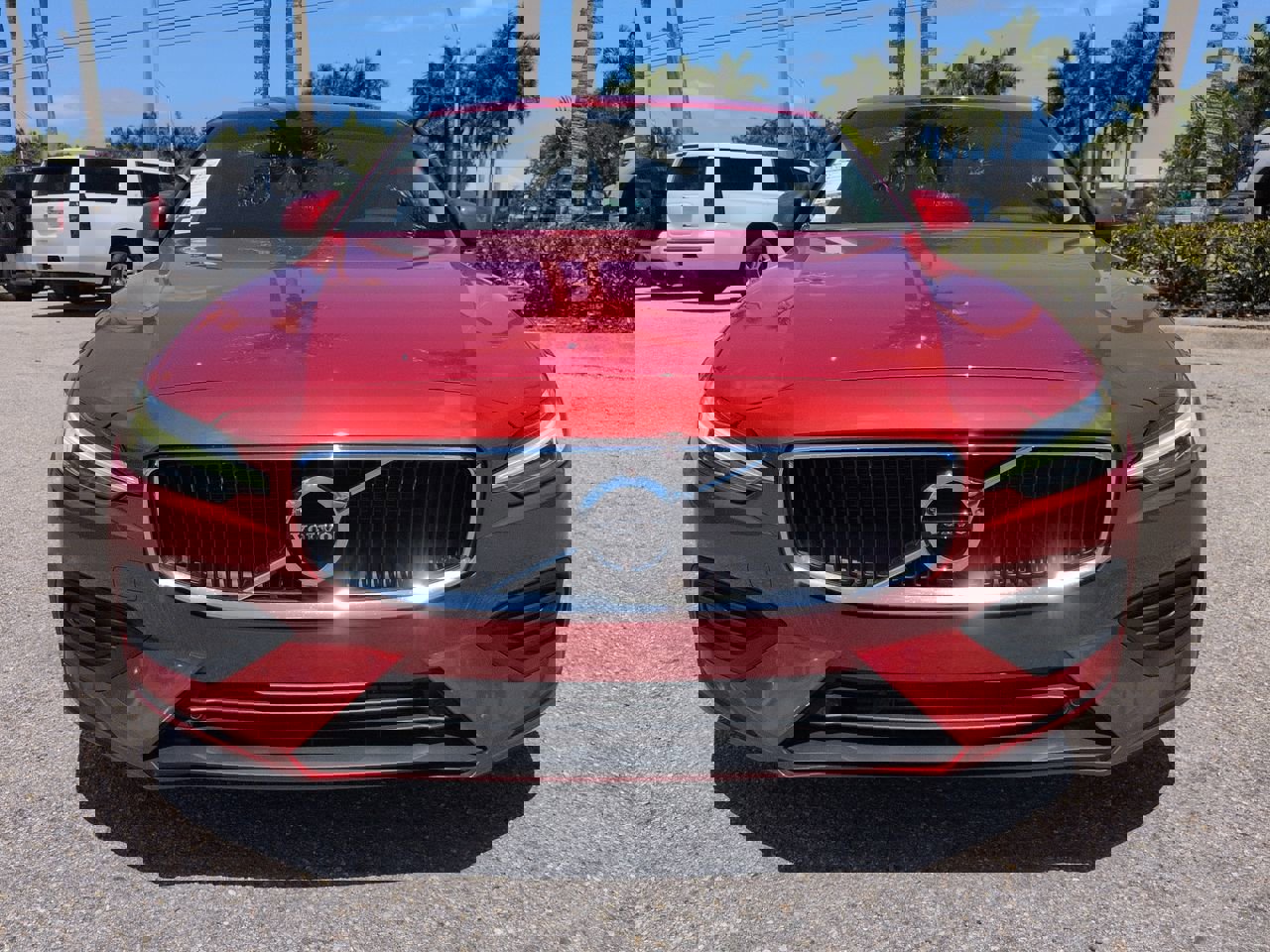 Used 2019 Volvo S60 T5 Momentum image 3