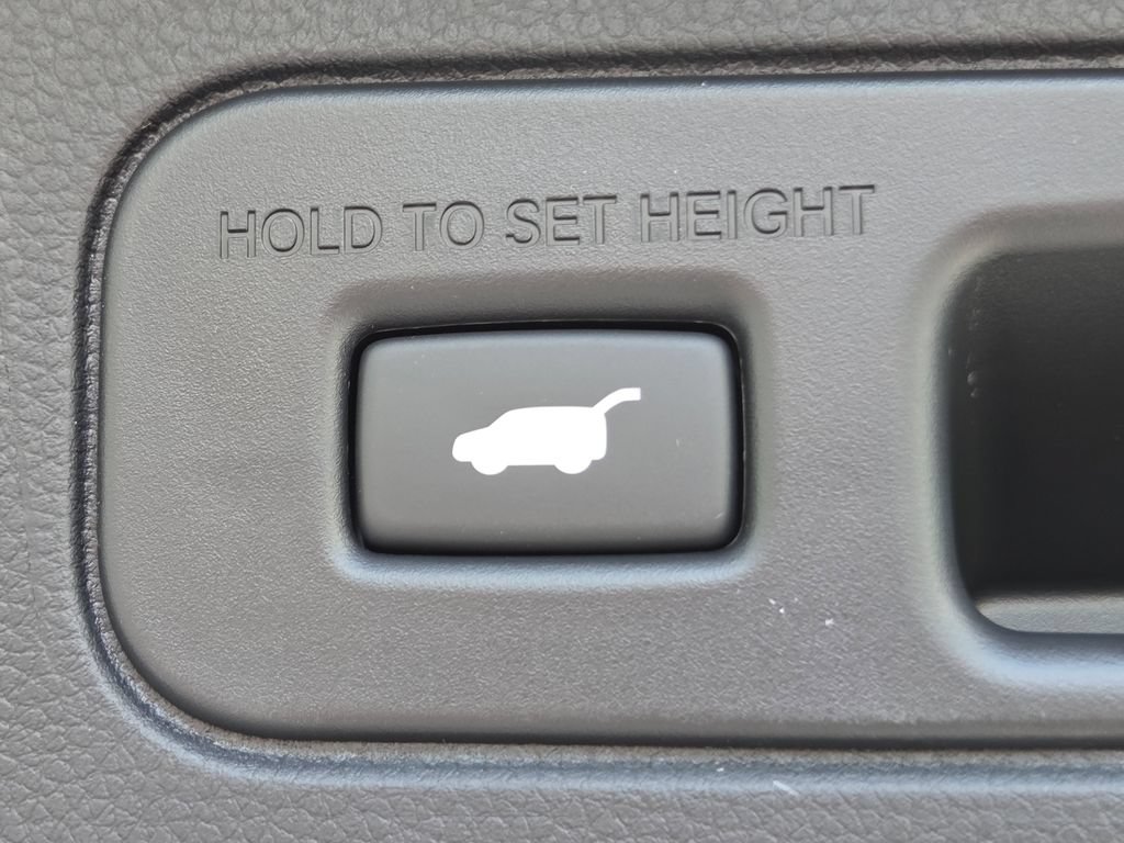 New 2026 Honda Pilot Black Edition image 31