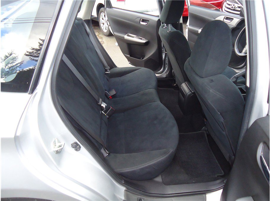 Used 2010 Subaru Impreza 2.5i Premium AWD/4WD image 15