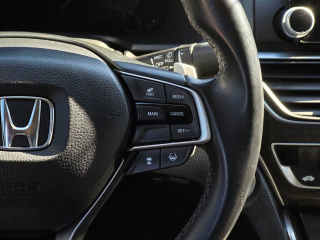 Used 2018 Honda Accord Touring image 26