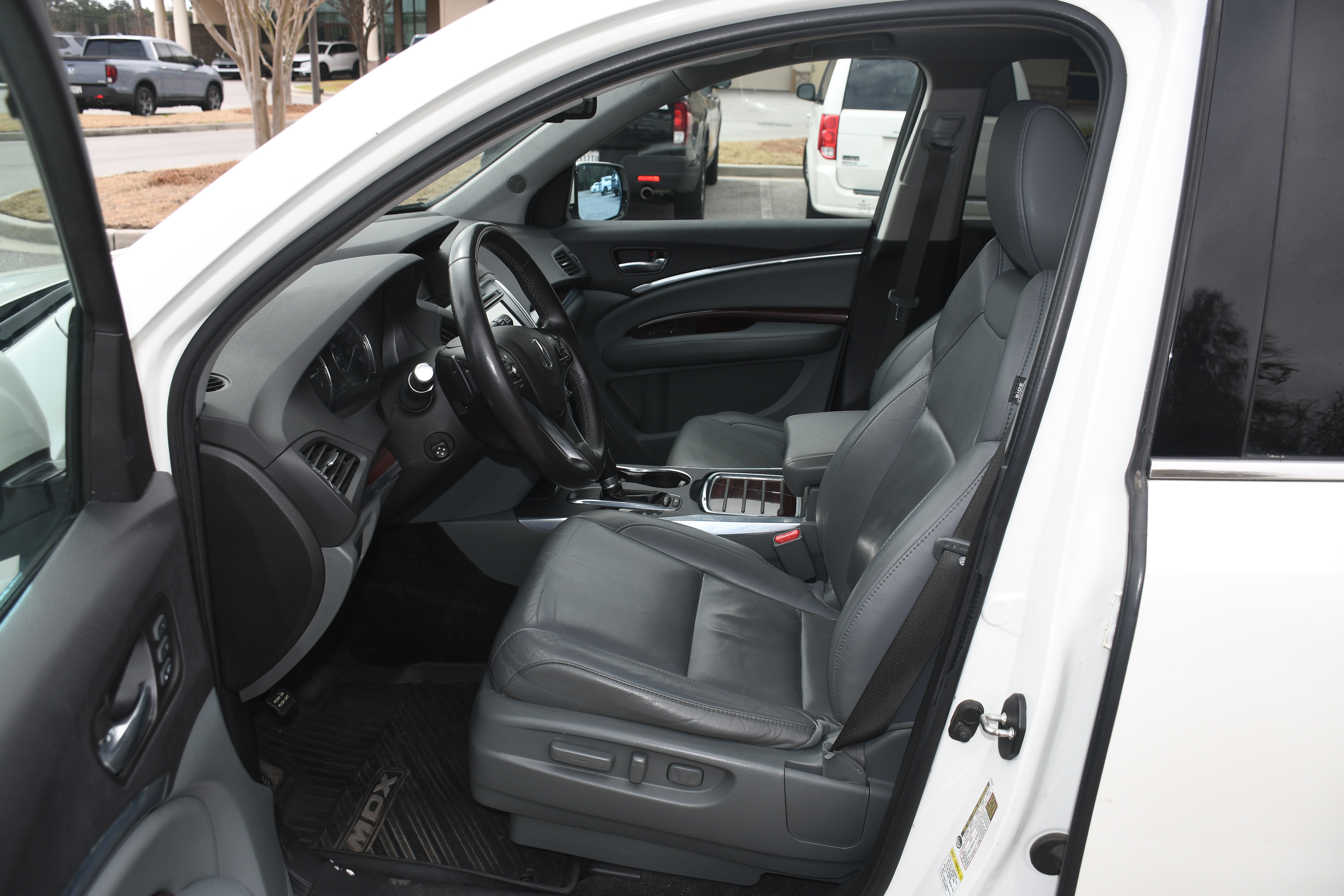 Used 2015 Acura MDX SH-AWD w/ Technology Package image 7