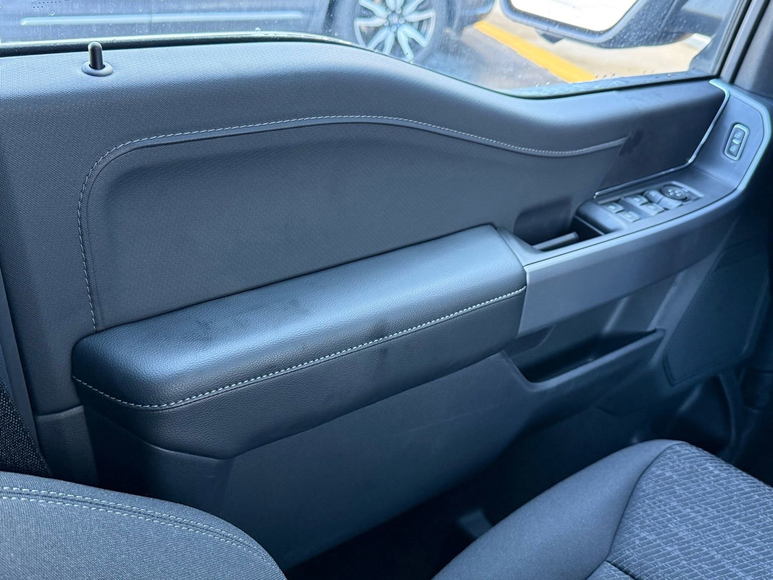 New 2026 Ford F150 XLT w/ Equipment Group 302A MID image 38