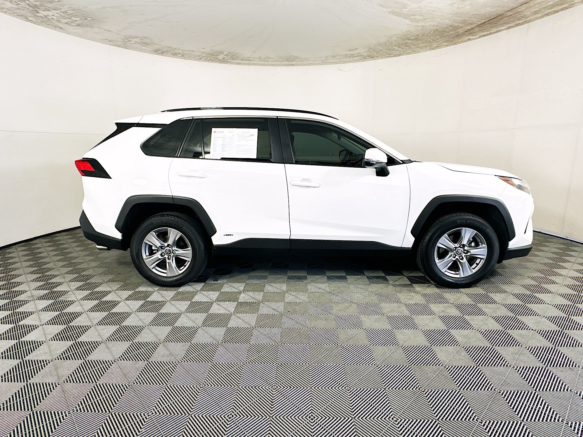 Used 2024 Toyota RAV4 XLE w/ Convenience Package AWD/4WD image 2