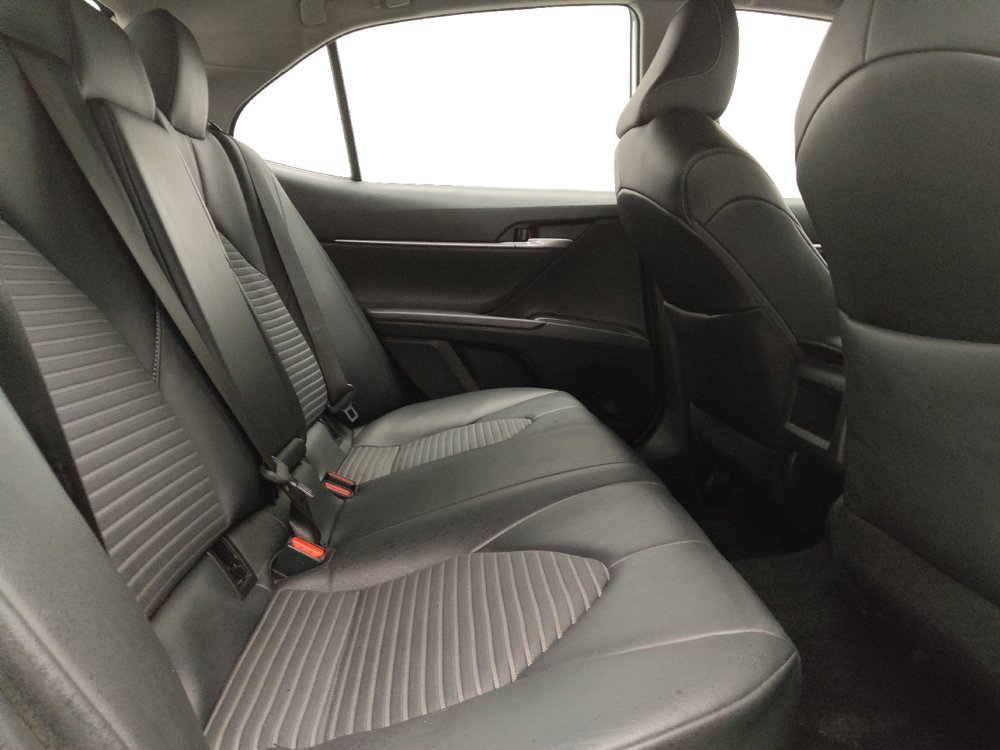 Used 2023 Toyota Camry SE FWD image 19