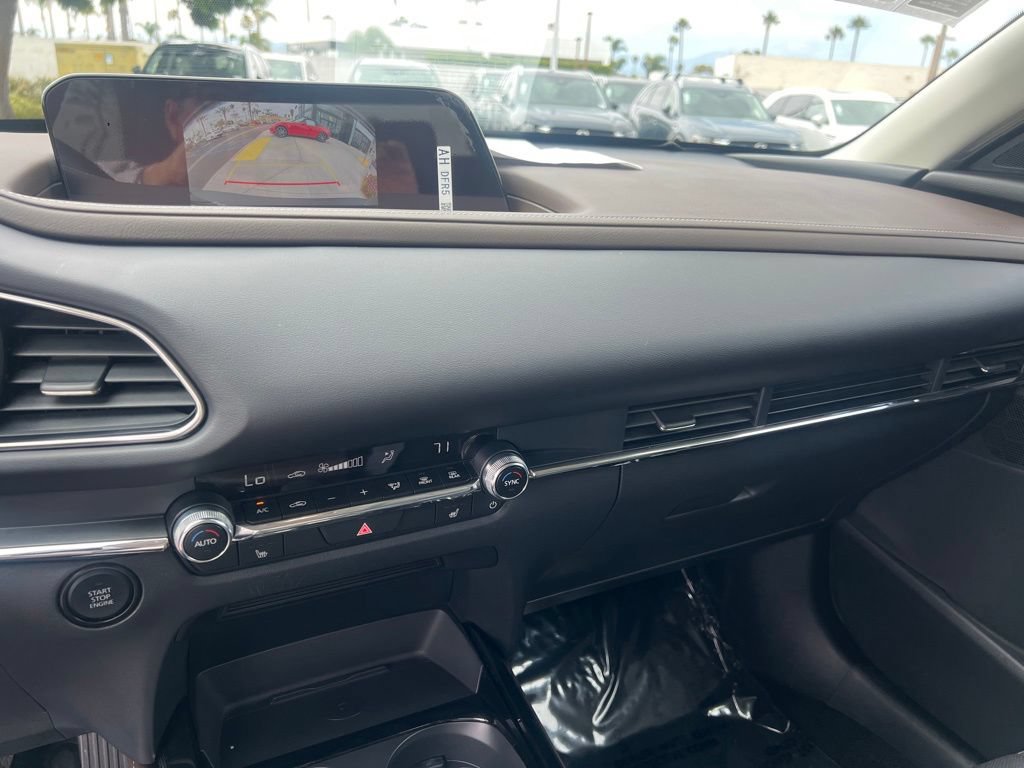 Certified 2025 MAZDA CX-30 AWD 2.5 S w/ Premium Package image 40