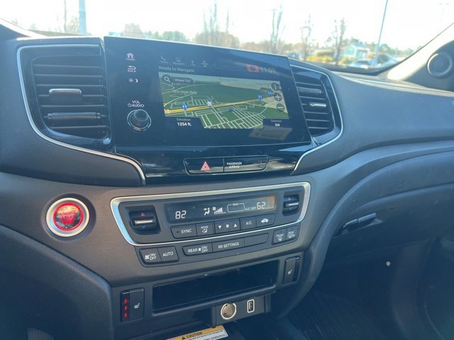 Certified 2023 Honda Passport TrailSport image 17